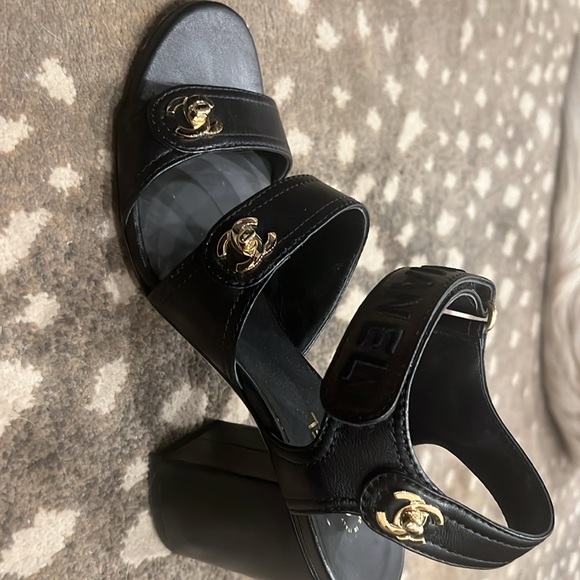 Chanel sandles 39 Italian wonderful condition - Picture 7 of 13